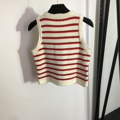 C style contrasting striped wool knitted vest-Luxeon