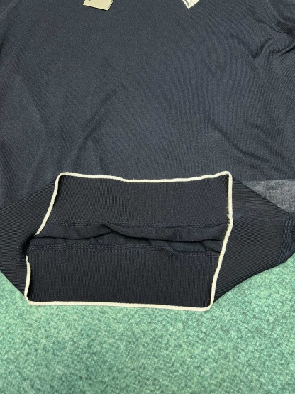 D style New Short Sleeve Round Neck Knit-Luxeon