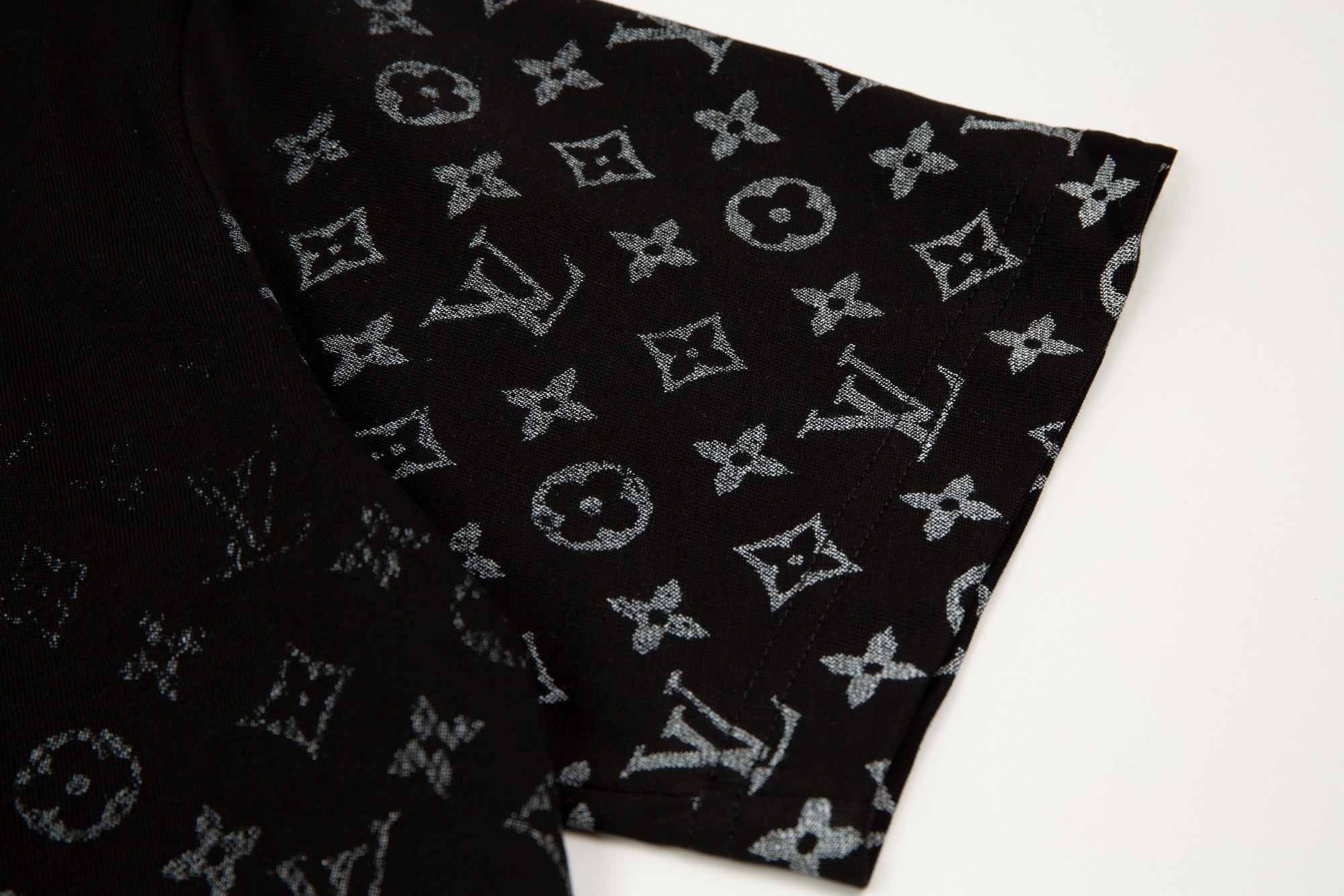 bag Gradient Print Short Sleeve Black/Green-Luxeon