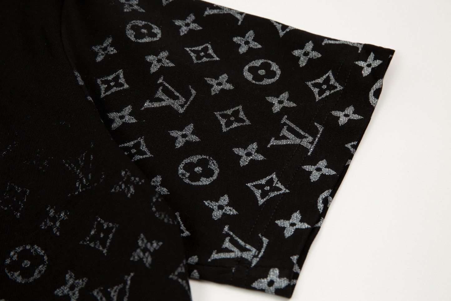 bag Gradient Print Short Sleeve Black/Green-Luxeon