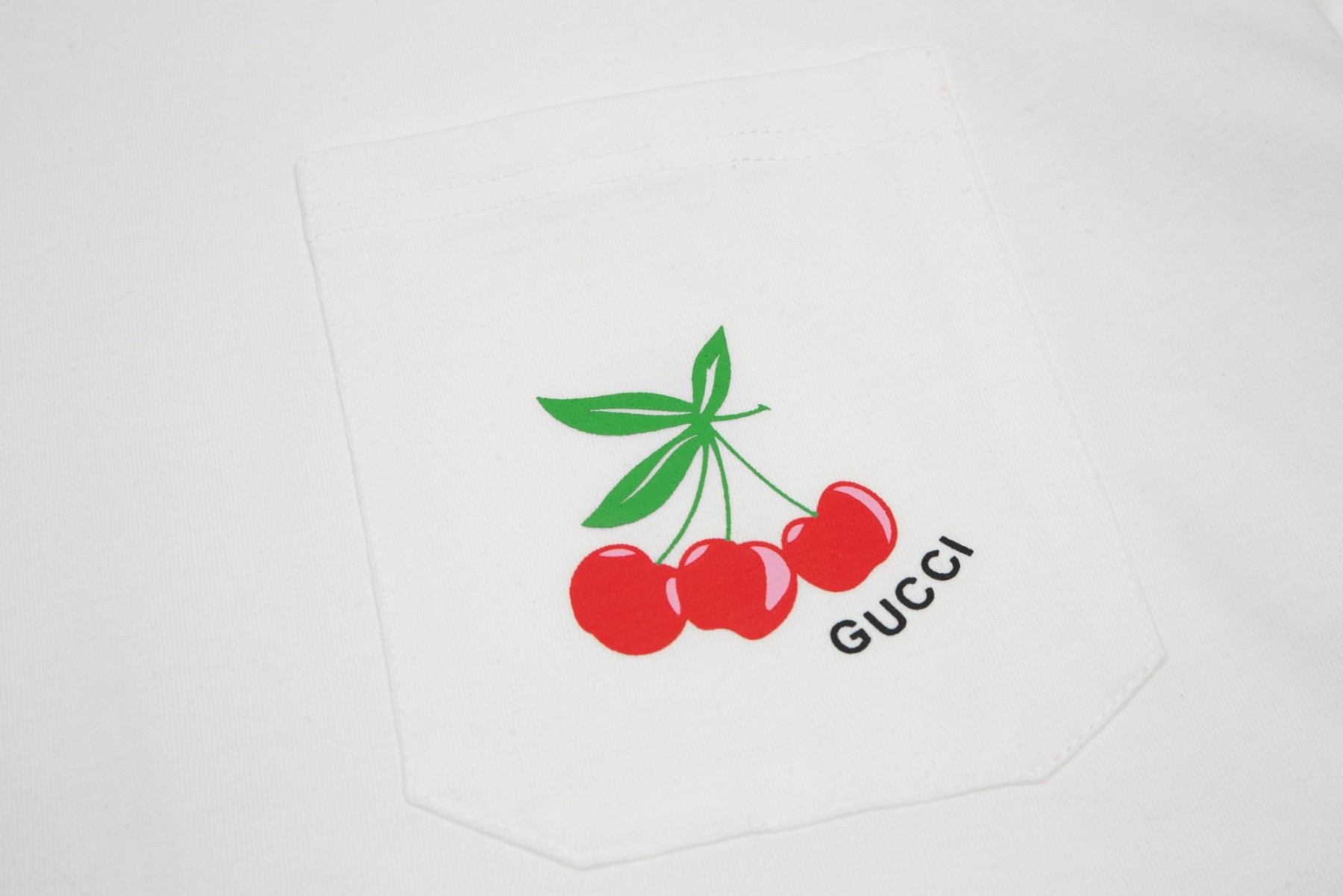 G style Cherry Pocket T-shirt-Luxeon