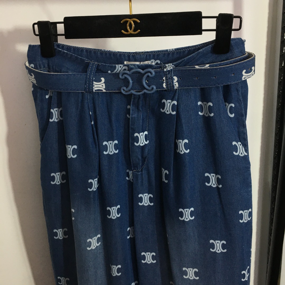 C style printed straight leg denim pants-Luxeon