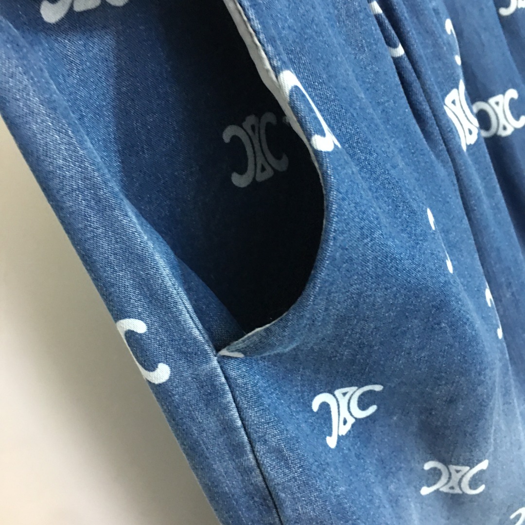 C style printed straight leg denim pants-Luxeon