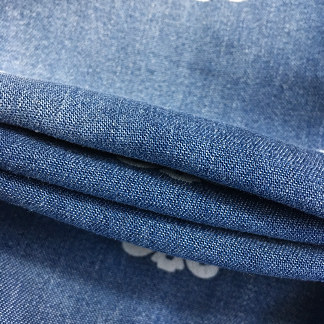 C style printed straight leg denim pants-Luxeon