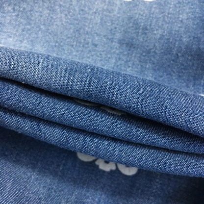 C style printed straight leg denim pants-Luxeon