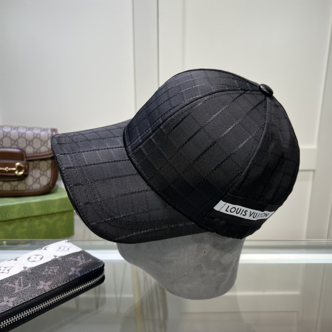 L style Fashion plaid baseball hats-Luxeon