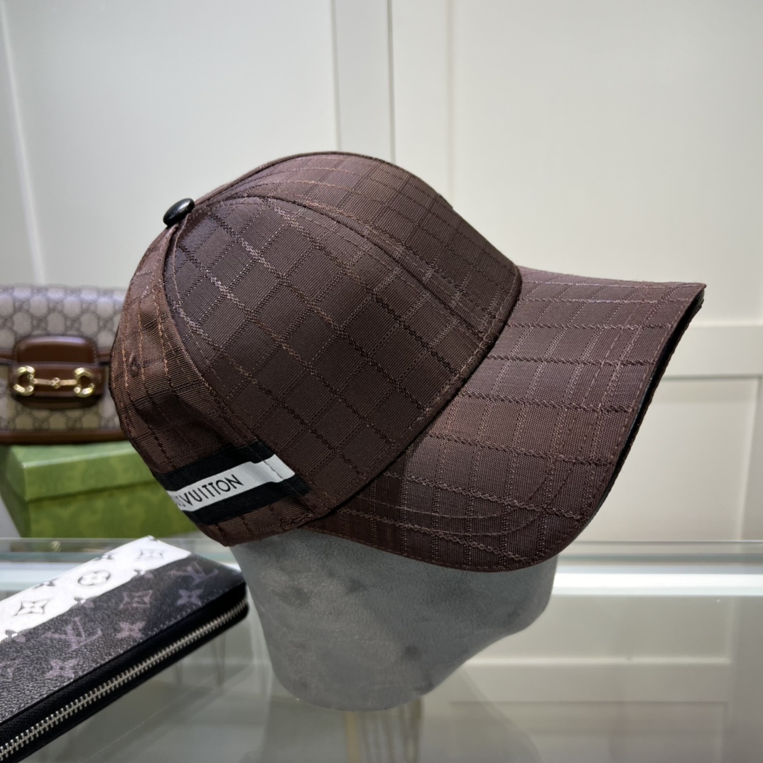 L style Fashion plaid baseball hats-Luxeon