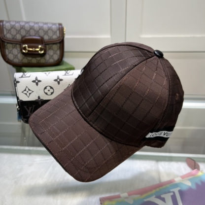 L style Fashion plaid baseball hats-Luxeon