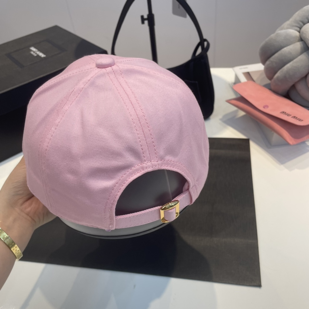 C style classic casual baseball hats-Luxeon