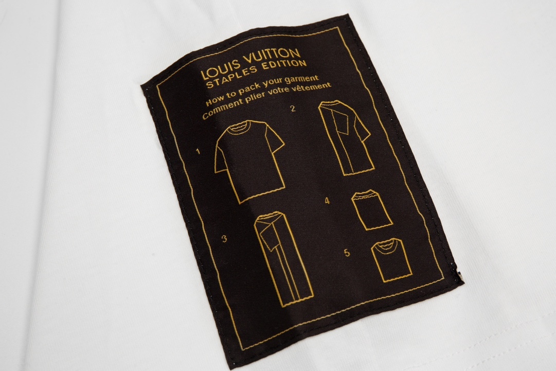 . Co branded Unisex Short Sleeve-Luxeon