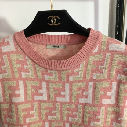 F style F Letter Short Sleeve Knit-Luxeon