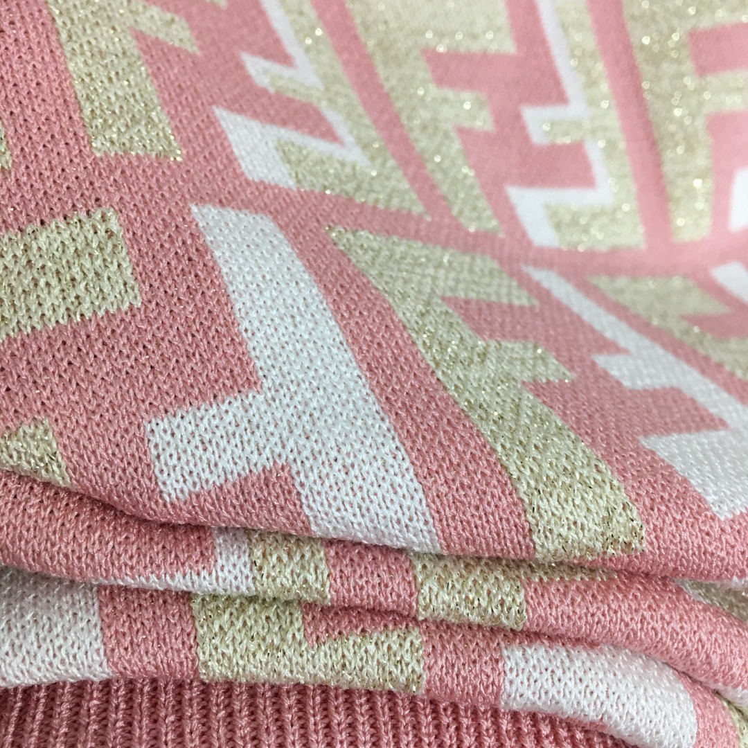 F style F Letter Short Sleeve Knit-Luxeon