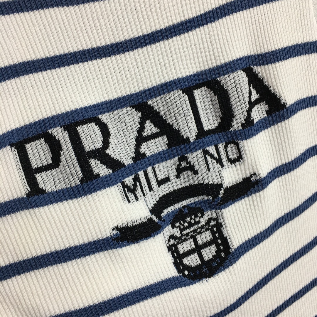 P style Letter Stripe Slim Fit Knitted Tank Top-Luxeon