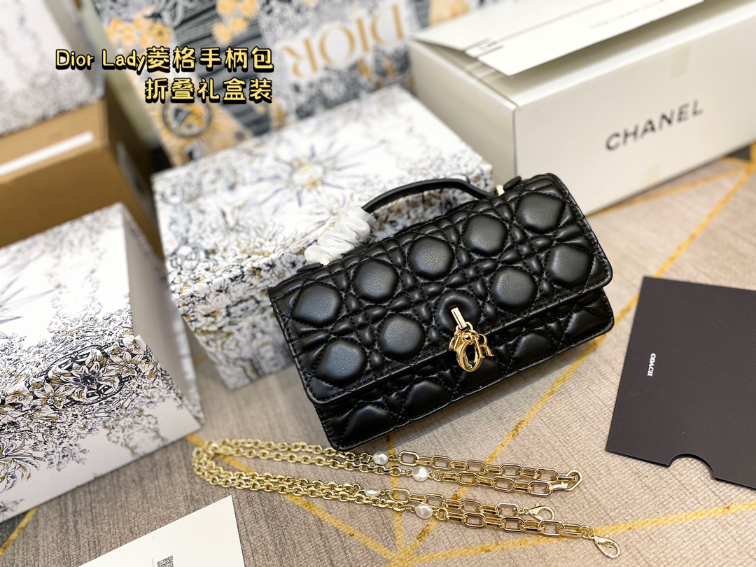 D style Woc chain bag-Luxeon