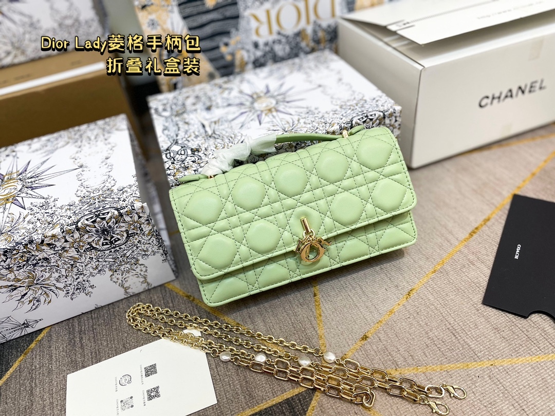 D style Woc chain bag-Luxeon