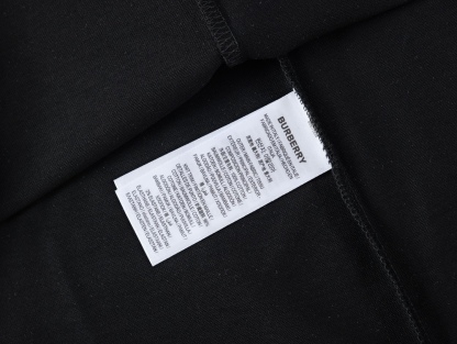 Burberry Equestrian Knight Embroidered Cotton Short Sleeve T-shirt-Luxeon