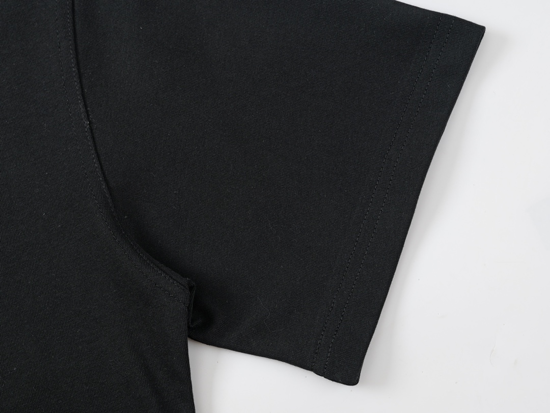 Burberry Ice Cream Round Neck Short Sleeve T-shirt-Luxeon