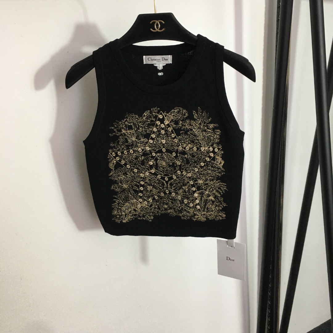 D style Forest Animal Pattern Slim Fit Knitted Tank Top-Luxeon