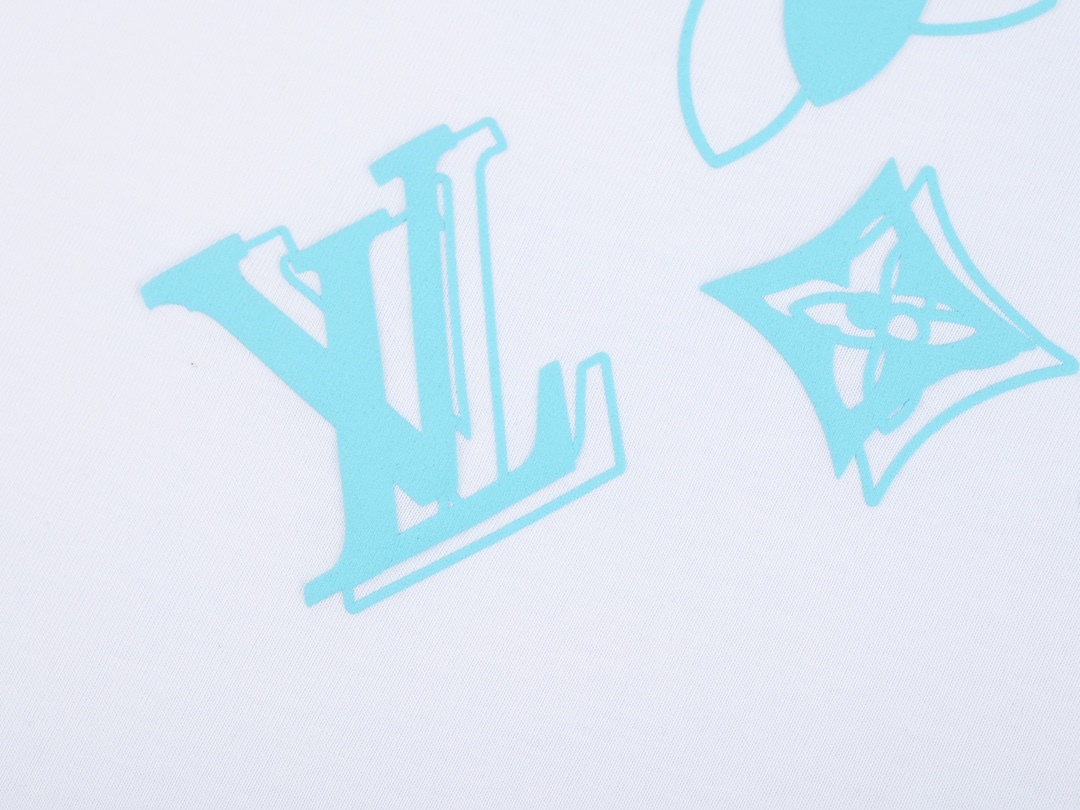 . Spring/Summer Monogram Flower Short Sleeve T-shirt-Luxeon