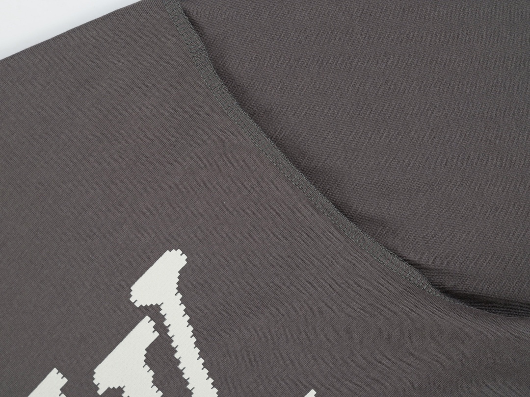 . Large Letter Logo Couple Short Sleeve T-shirt-Luxeon