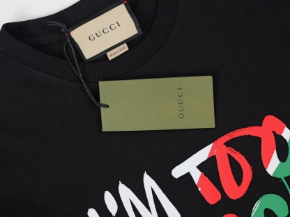 G style Red Green Letter Unisex Short Sleeve T-shirt-Luxeon