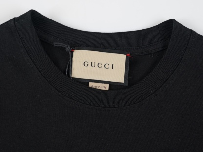 G style Red Green Letter Unisex Short Sleeve T-shirt-Luxeon