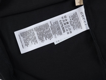 G style Red Green Letter Unisex Short Sleeve T-shirt-Luxeon