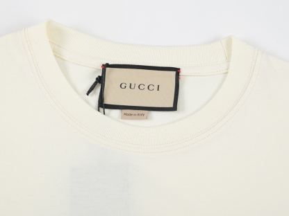 G style Red Green Letter Unisex Short Sleeve T-shirt-Luxeon