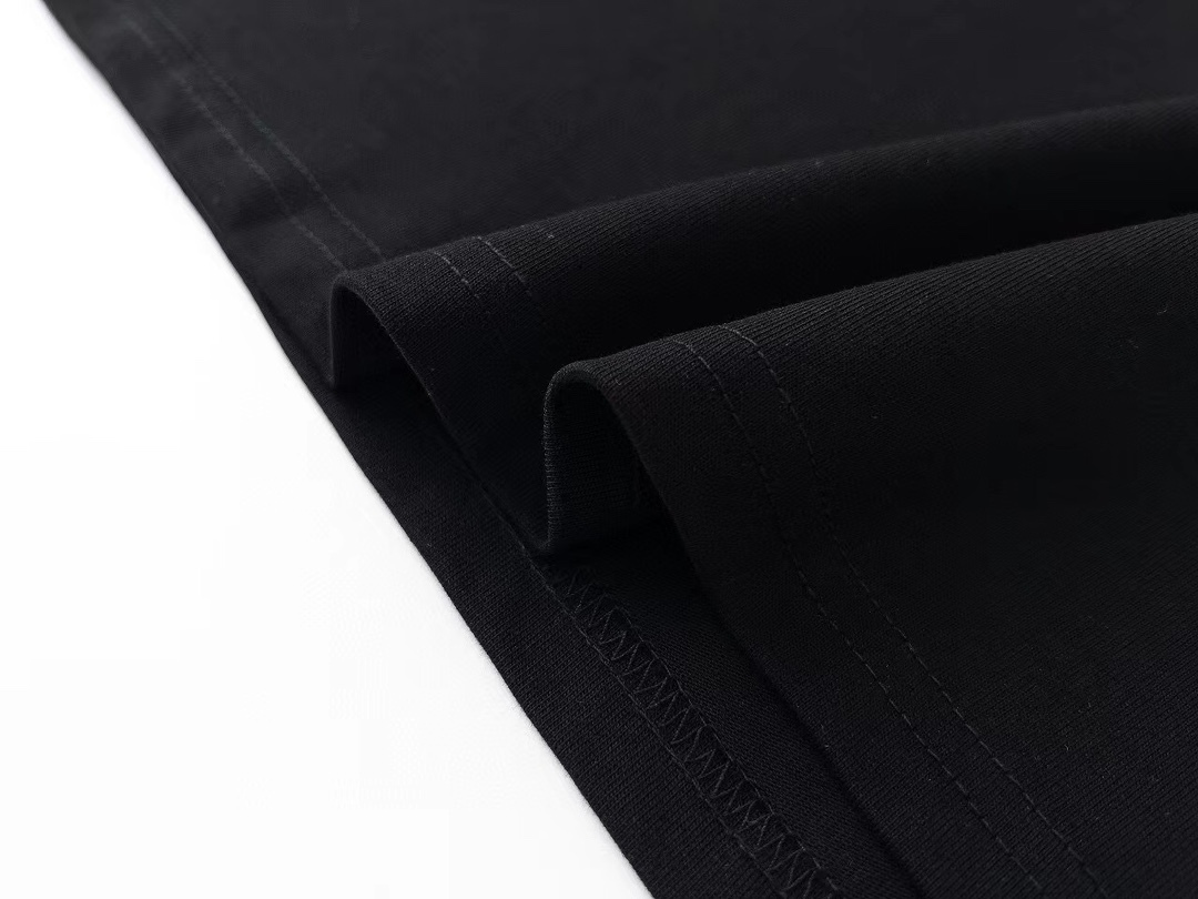 D style Gradient Letter Flower Embroidery Short Sleeve T-shirt-Luxeon