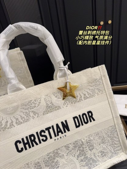 D style lace embroidered tote bag
