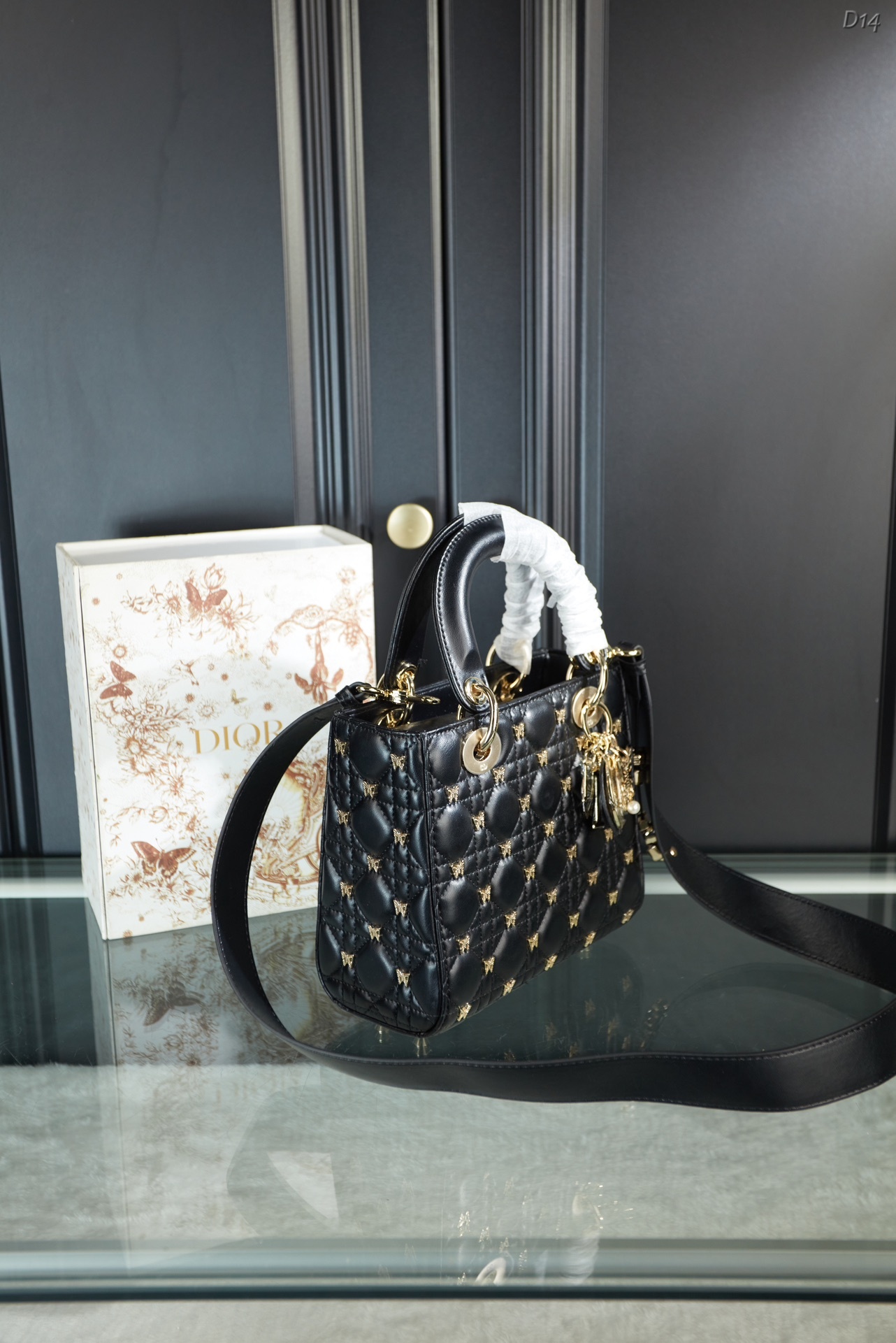 D style Butterfly Diana bag