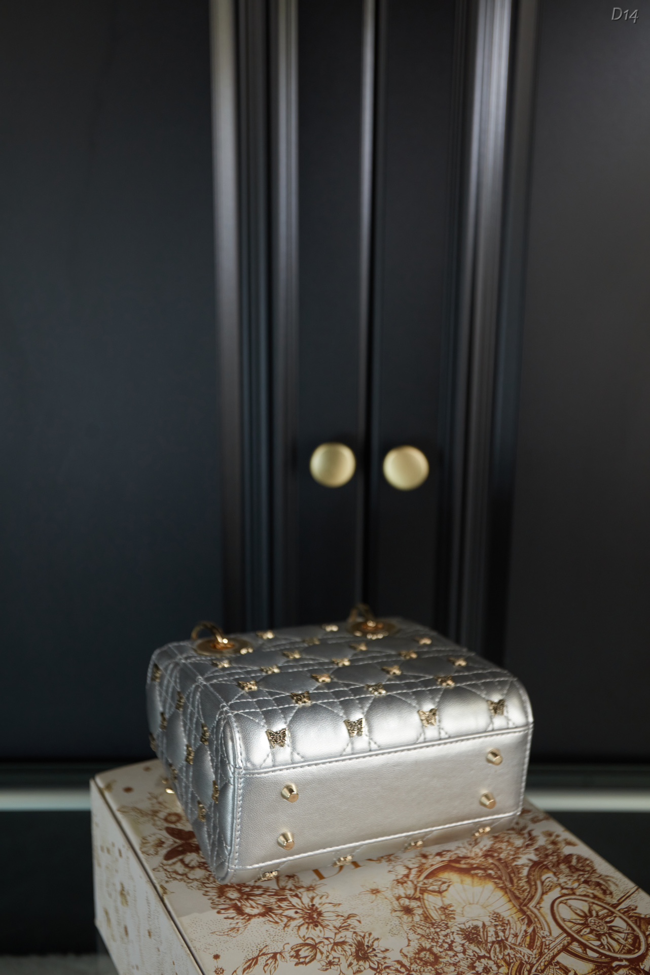 D style Butterfly Diana bag