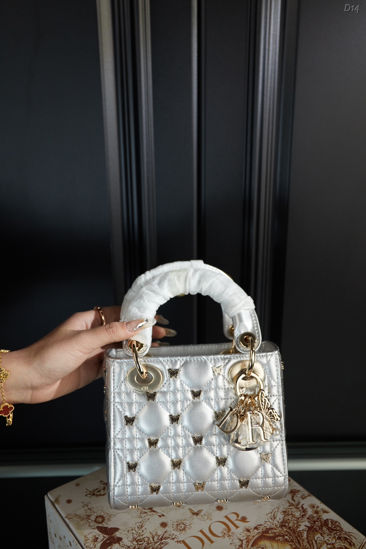 D style Butterfly Diana bag