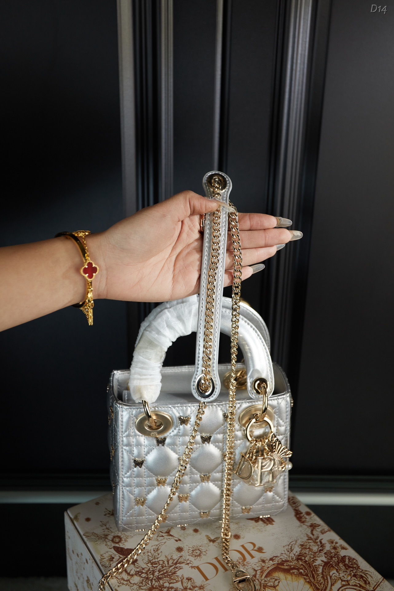 D style Butterfly Diana bag