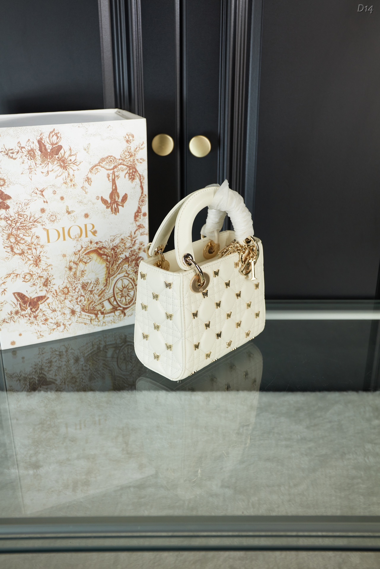 D style Butterfly Diana bag