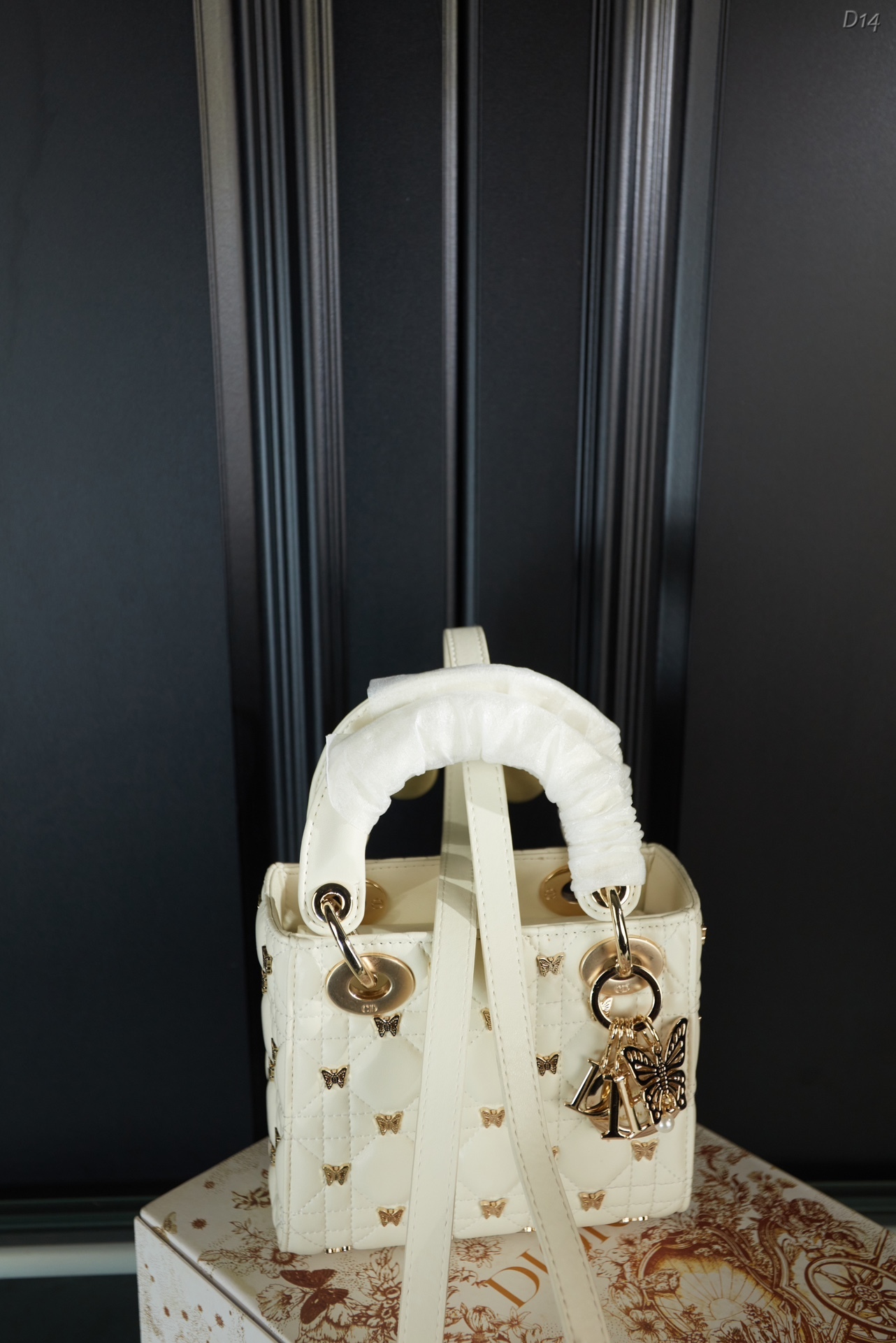 D style Butterfly Diana bag