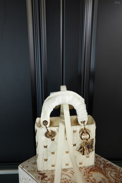 D style Butterfly Diana bag