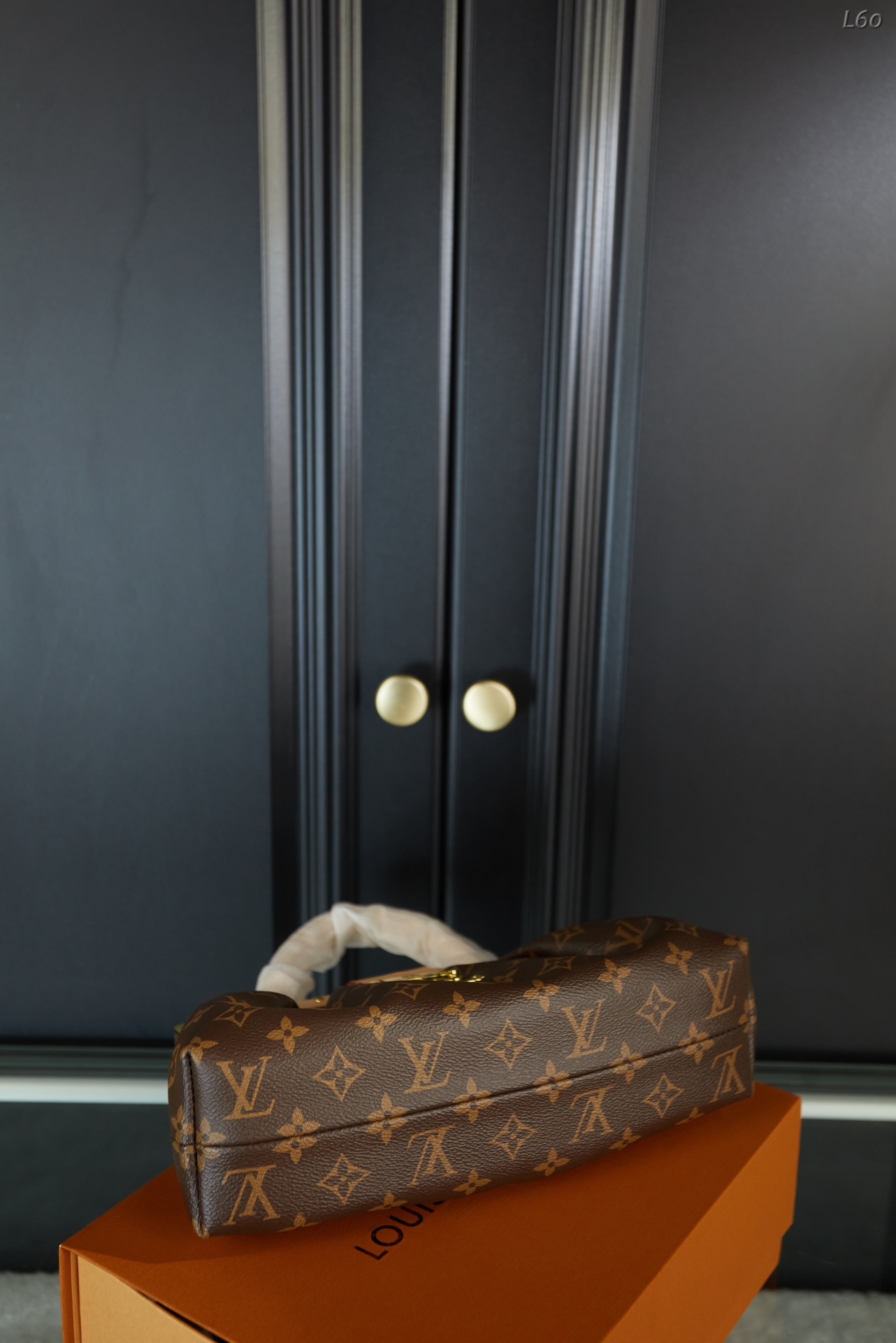 L style Clutch old flower cloud bag