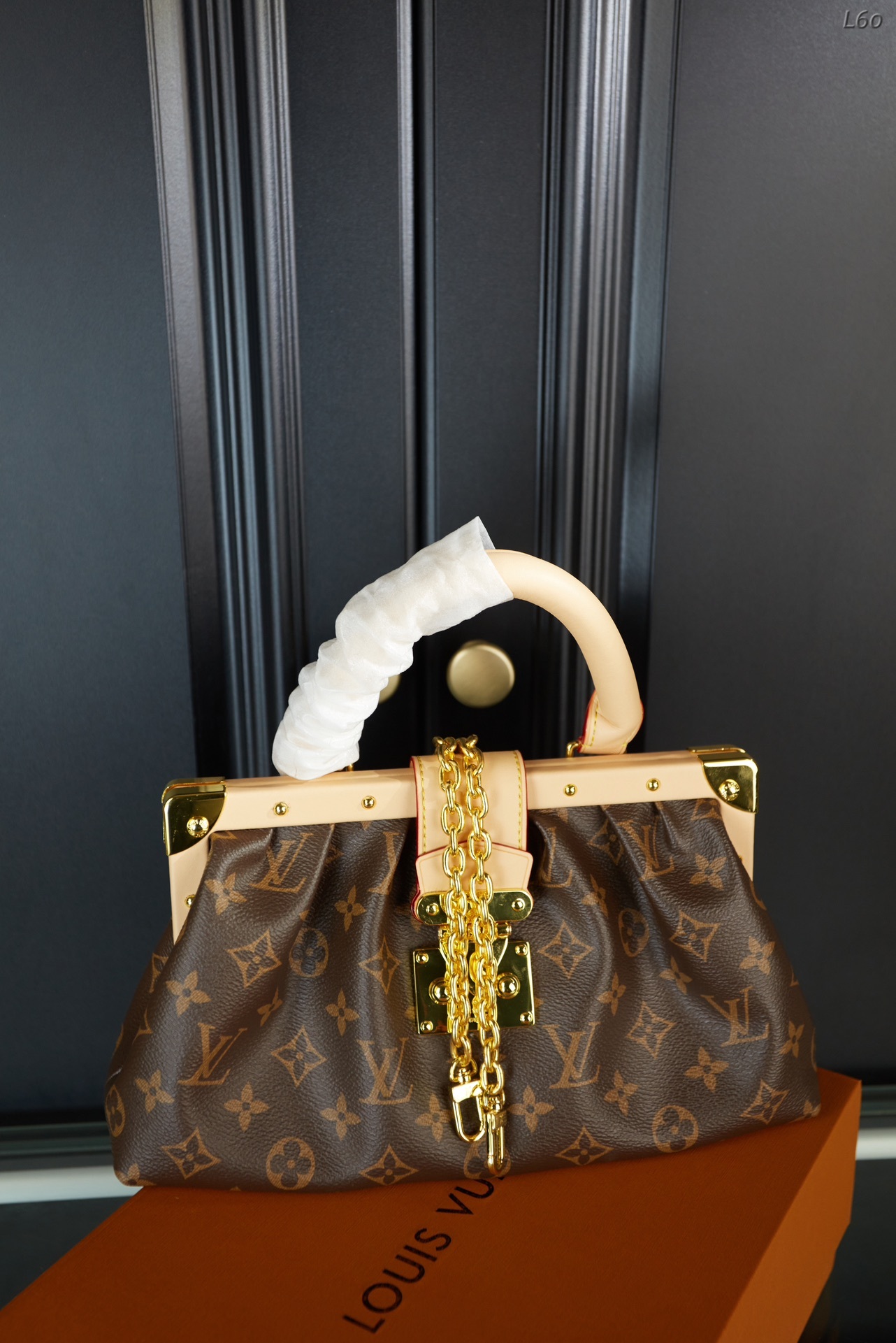 L style Clutch old flower cloud bag