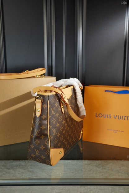 L style Estrela vintage handbag