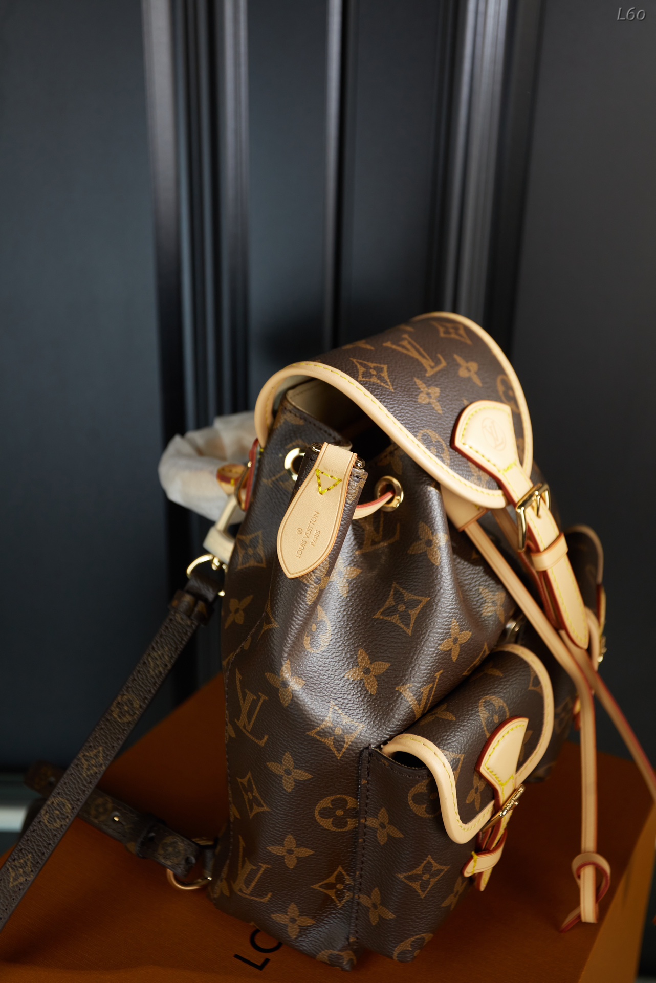 L style Excursion backpack