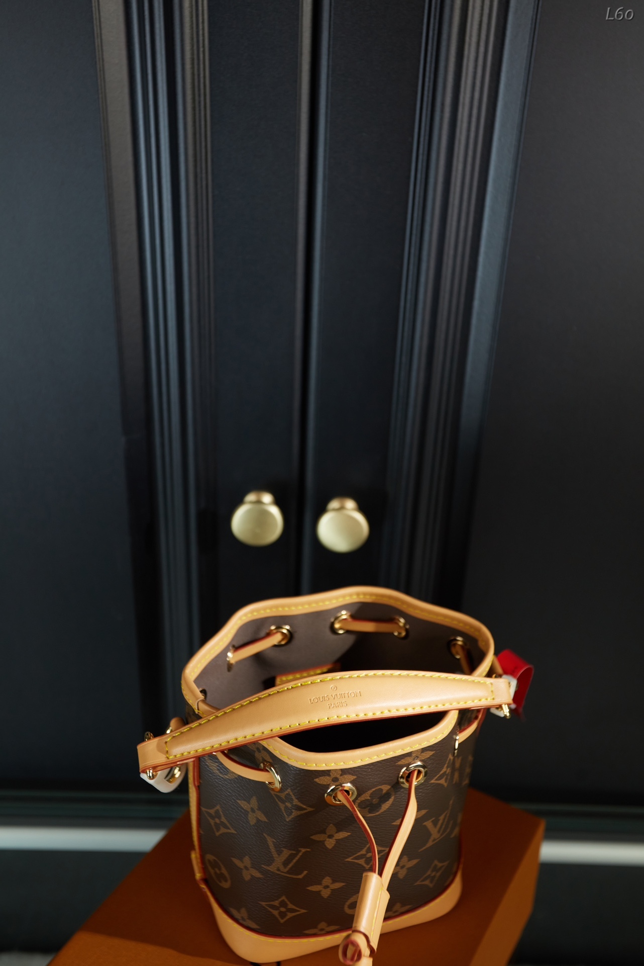 L style nano noe mini bucket bag