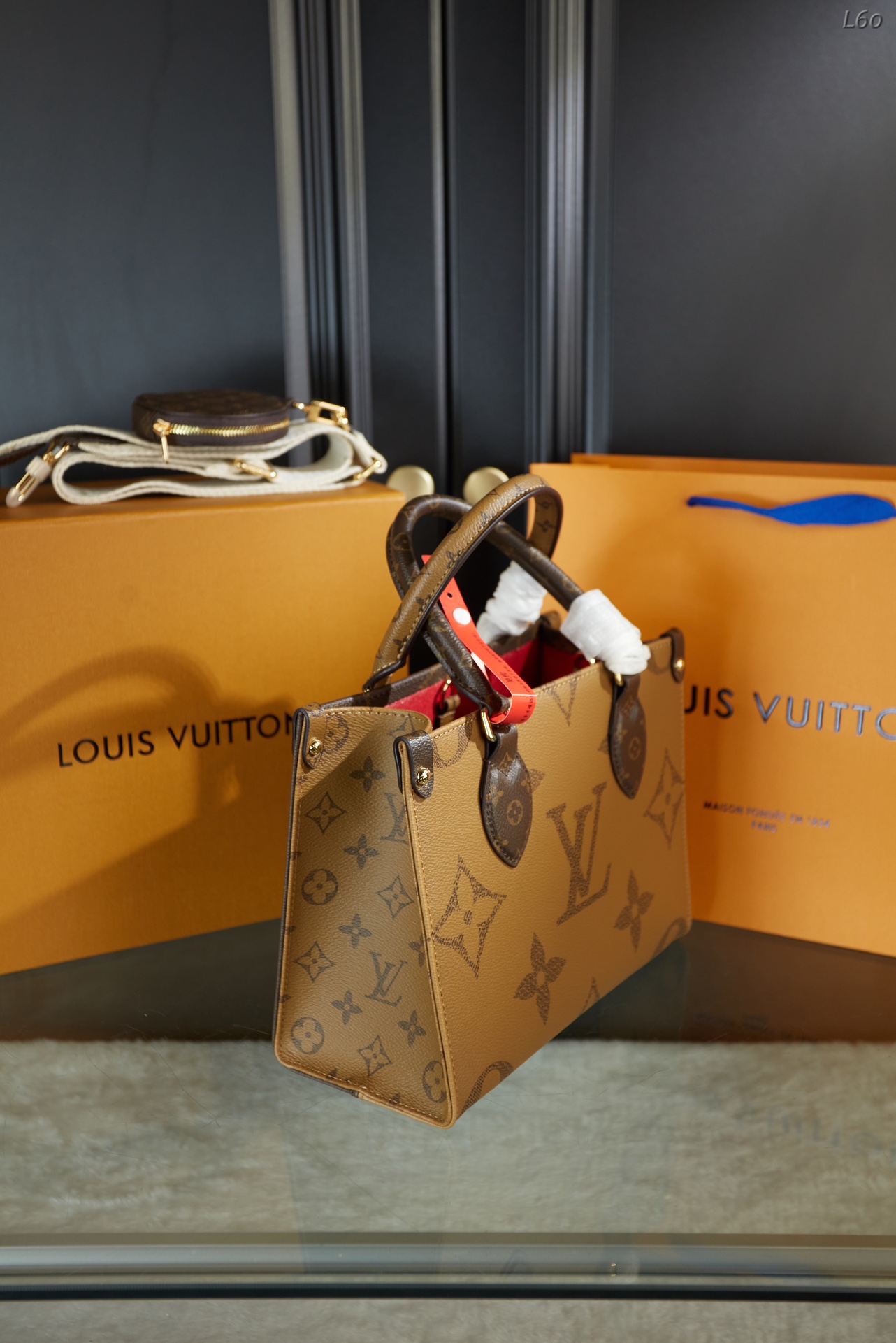 L style Onthego jungle tote bag