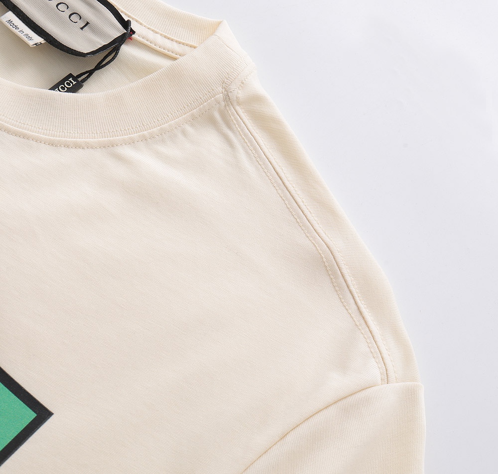 G Style bunny graphic T-shirt