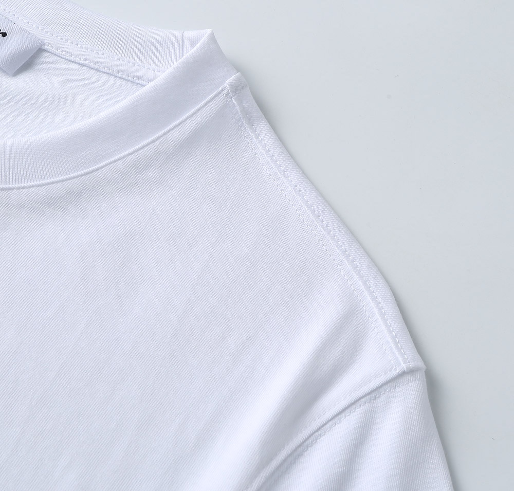 D Style pin embroidered short sleeves