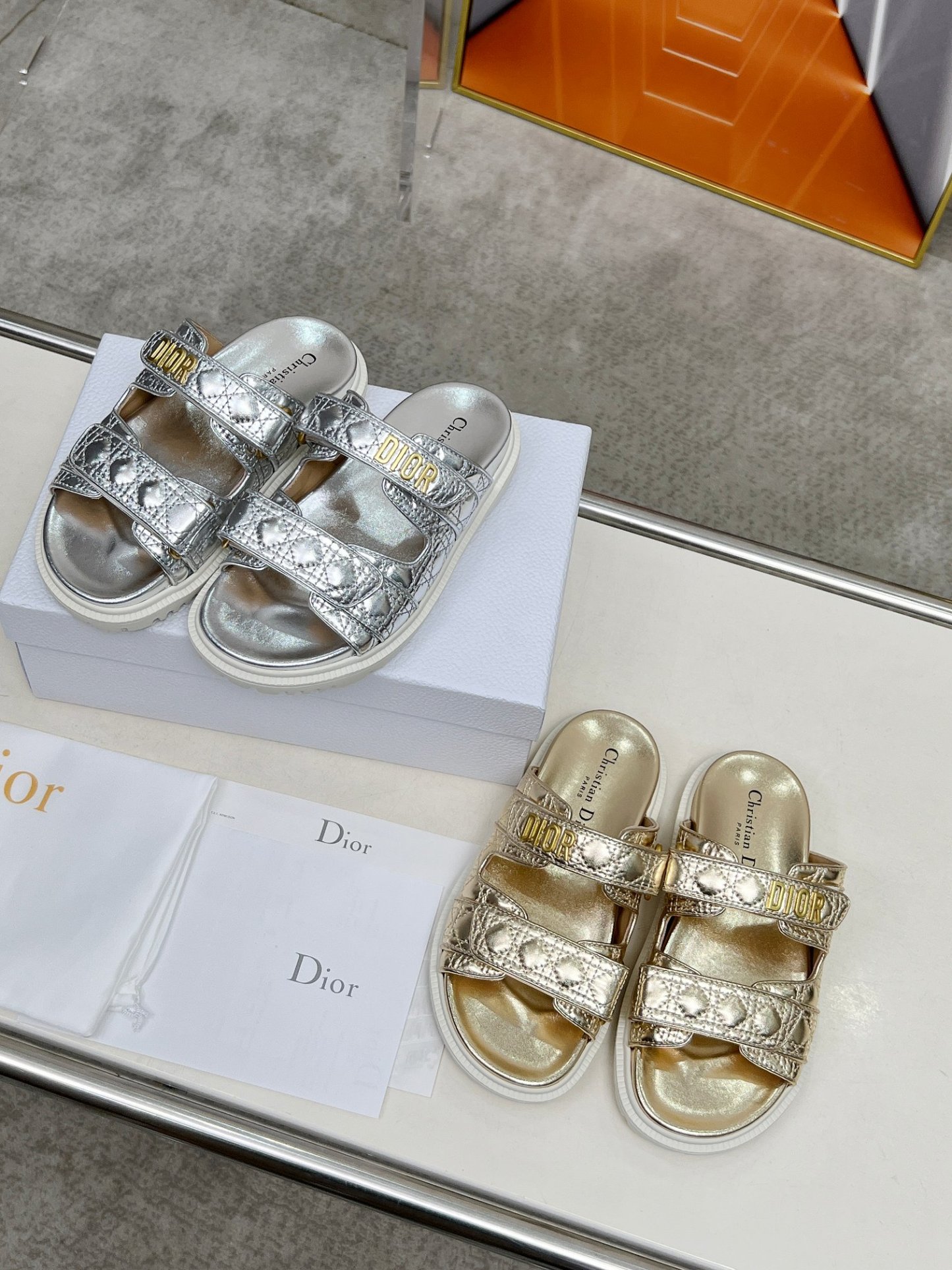 D Style Thick-soled women slippers