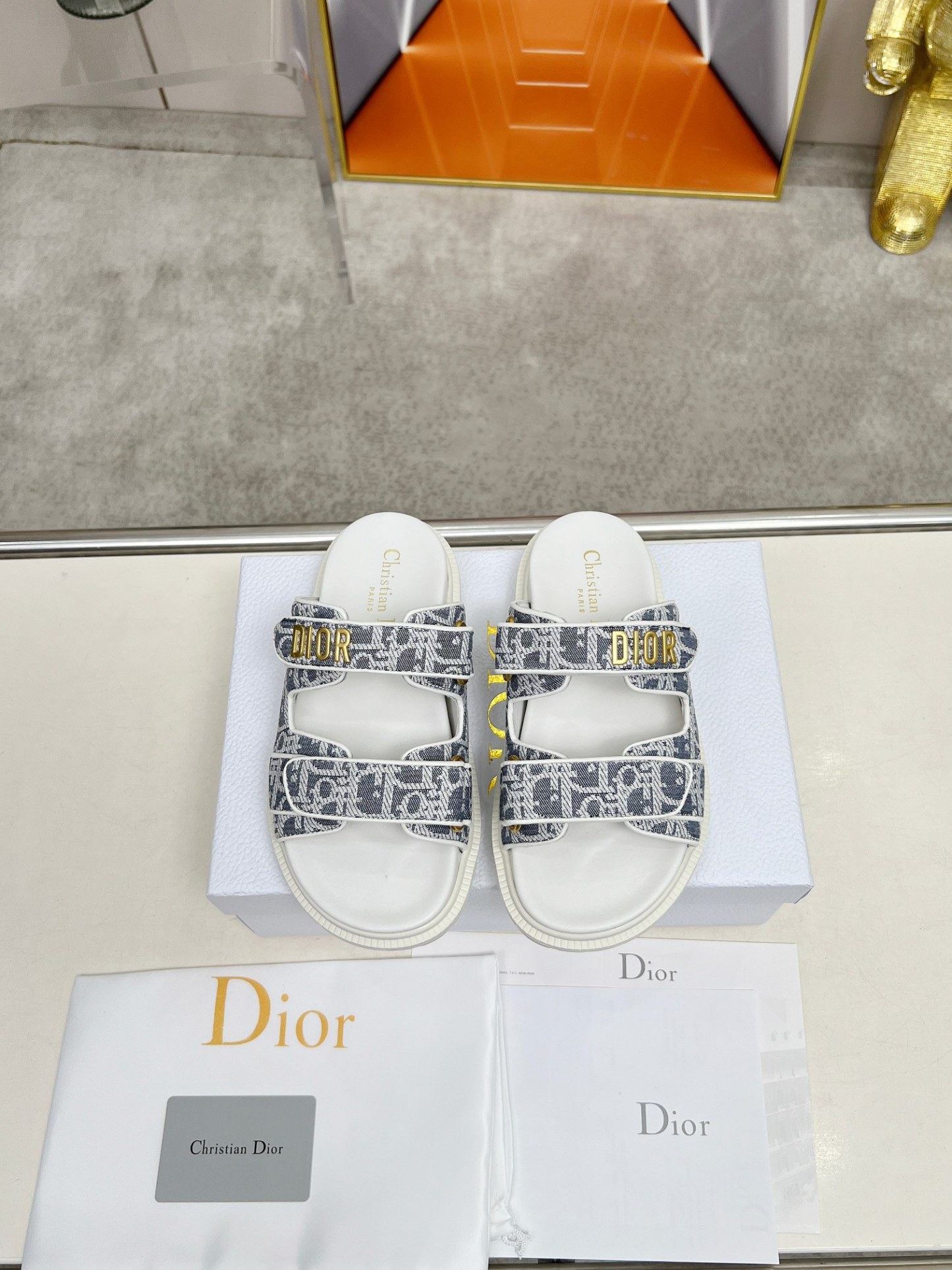 D Style Thick-soled women slippers