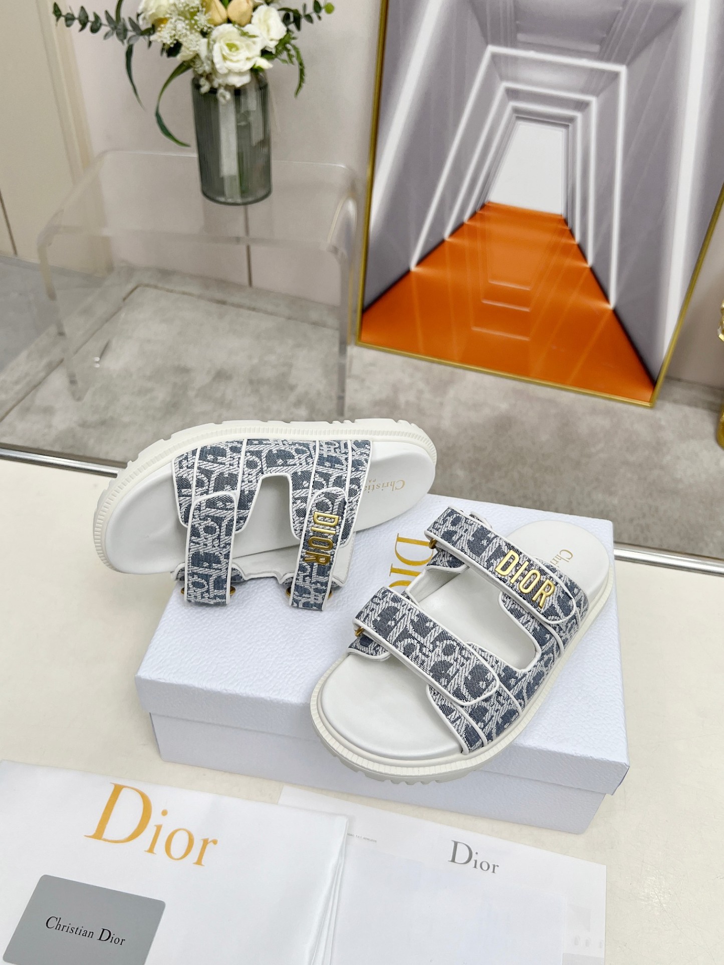 D Style Thick-soled women slippers