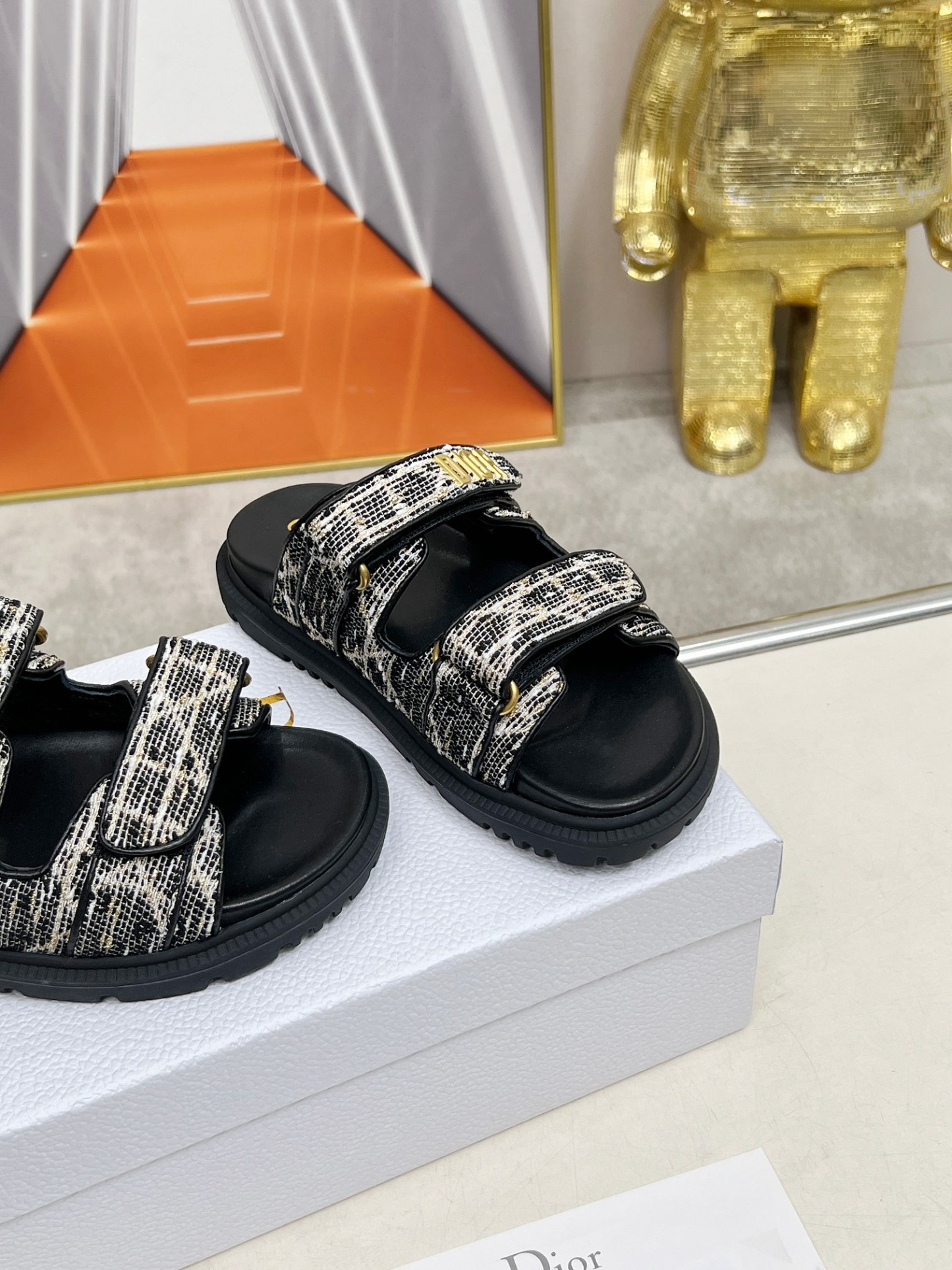 D Style thick-soled women's slippers