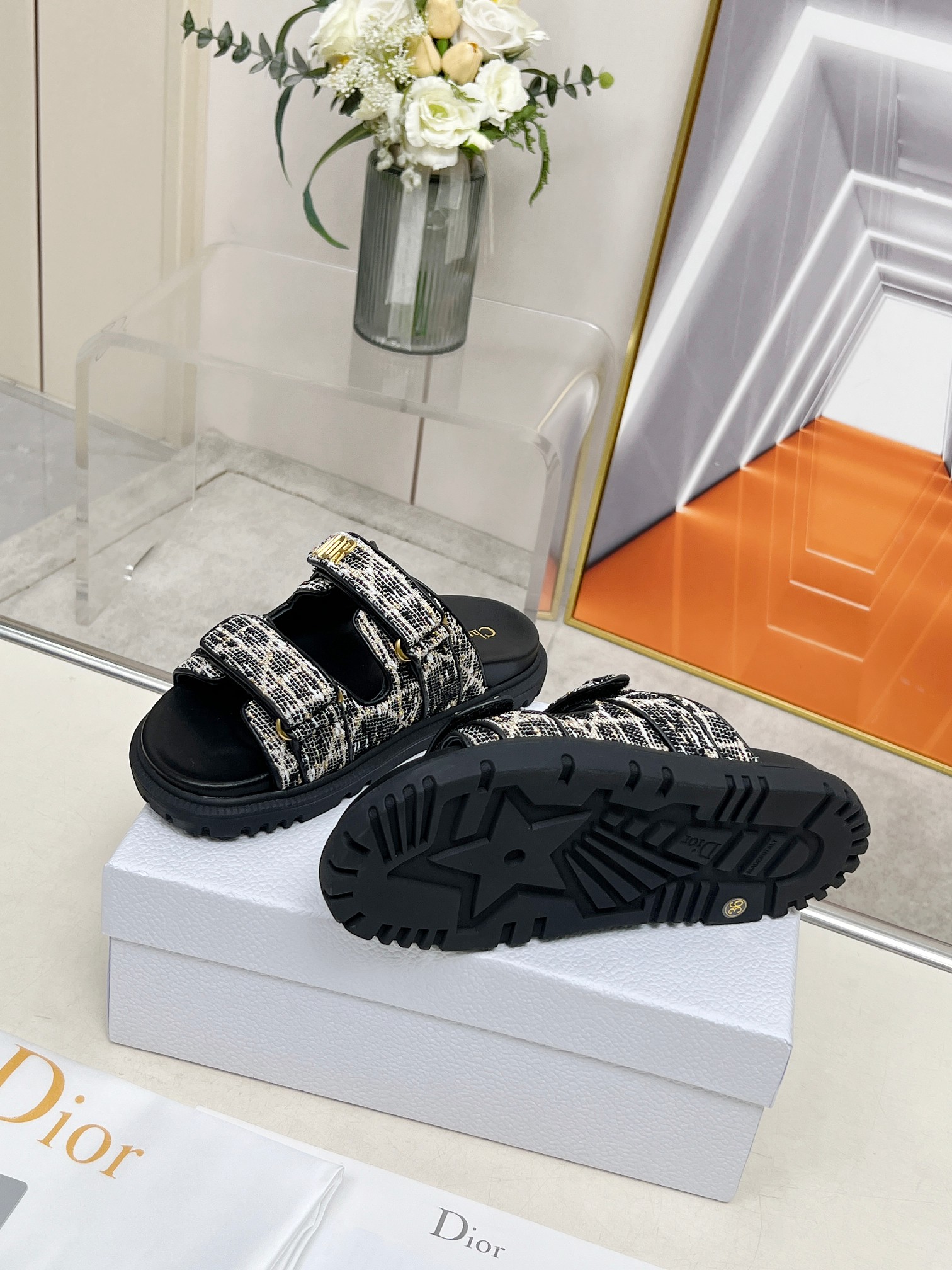 D Style thick-soled women's slippers